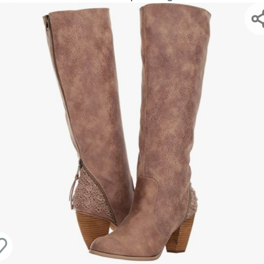 Not Rated Women's Taupe block heeled boots